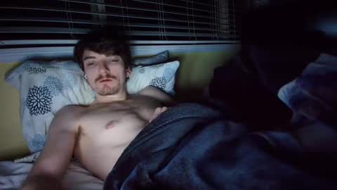 Snapshot of bluezed4 chatting on 01.06.26 blue online show from 01.06.26