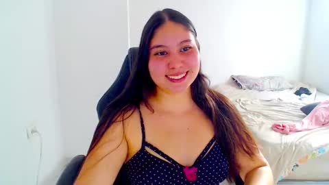 Snapshot of blumbum chatting on 10.13.25 Hey guysI am BrendaWelcome my room online show from 10.13.25