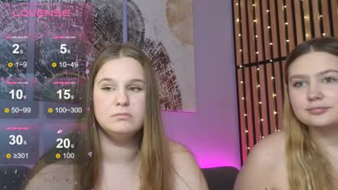 Snapshot of blush_ellie chatting on 12.13.24 Ellie3 online show from 12.13.24