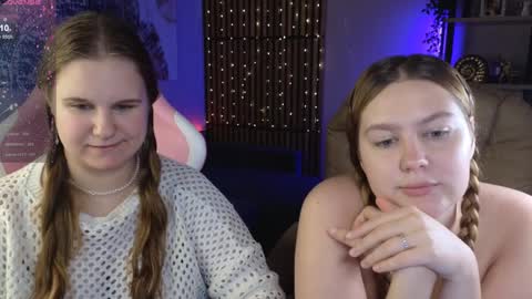 Snapshot of blush_ellie chatting on 12.14.24 Ellie3 online show from 12.14.24