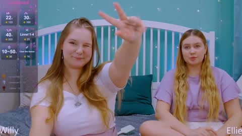 Snapshot of blush_ellie chatting on 12.17.24 Ellie3 online show from 12.17.24