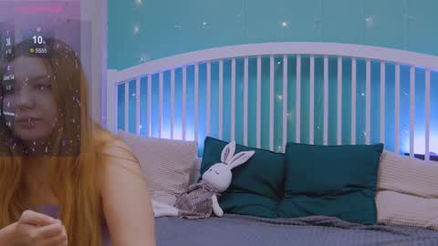 Snapshot of blush_ellie chatting on 12.21.24 Ellie3 online show from 12.21.24