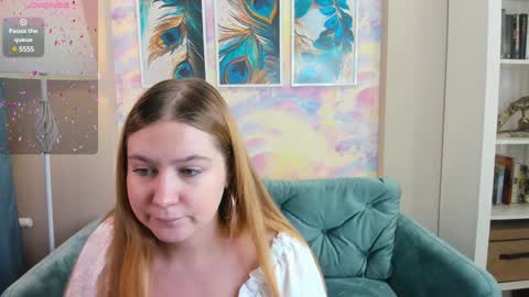 Snapshot of blush_ellie chatting on 12.24.24 Ellie3 online show from 12.24.24