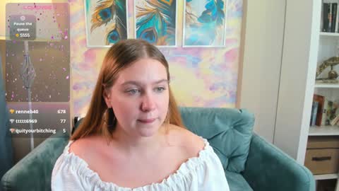 Snapshot of blush_ellie chatting on 12.24.24 Ellie3 online show from 12.24.24