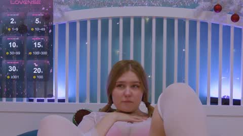 Snapshot of blush_ellie chatting on 01.03.25 Ellie3 online show from 01.03.25