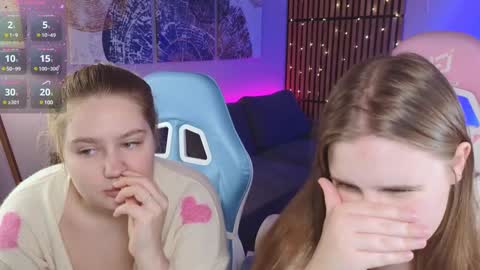 Snapshot of blush_ellie chatting on 01.24.25 Ellie3 online show from 01.24.25