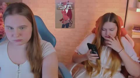 Snapshot of blush_ellie chatting on 02.17.25 Ellie3 online show from 02.17.25