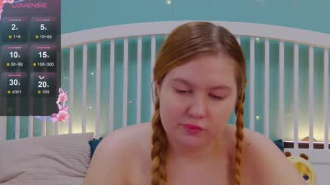 Snapshot of blush_ellie chatting on 02.21.25 Ellie3 online show from 02.21.25