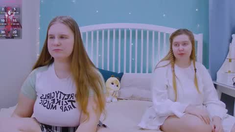 Snapshot of blush_ellie chatting on 02.23.25 Ellie3 online show from 02.23.25