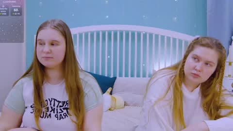 Snapshot of blush_ellie chatting on 02.23.25 Ellie3 online show from 02.23.25