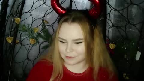 blushing_star online show from 02.22.26