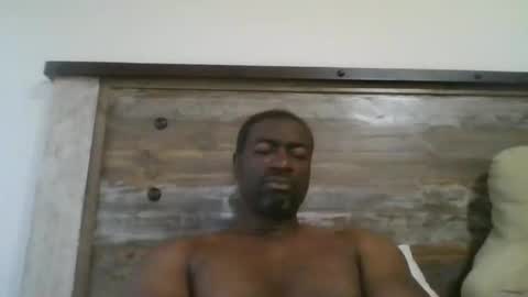 bluuthunder1914 online show from 11.17.25