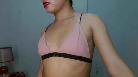 Snapshot of blythe_show chatting on 02.20.25 blythe_show online show from 02.20.25