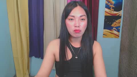 Snapshot of blythe_show chatting on 12.13.25 blythe_show online show from 12.13.25