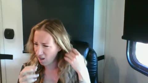 MamaMorgan online show from 12.01.25