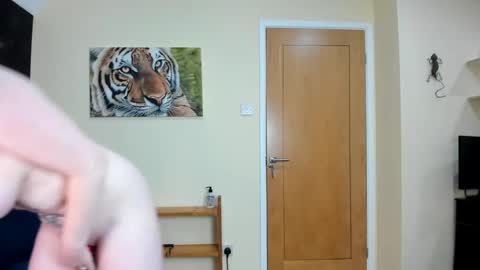 Snapshot of bob1326 chatting on 12.07.24 to see lou offline online show from 12.07.24