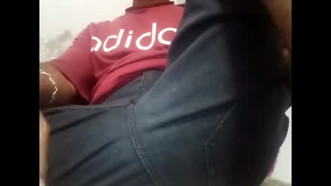 bobby_horny03 online show from 04.18.26