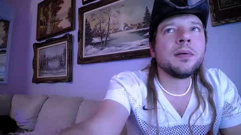 Bobby and Sadie online show from 02.03.26