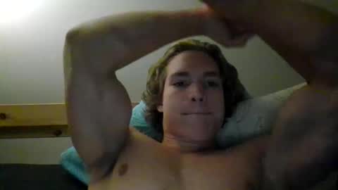 Snapshot of bobbydee35 chatting on 10.10.25 bobbydee35 online show from 10.10.25