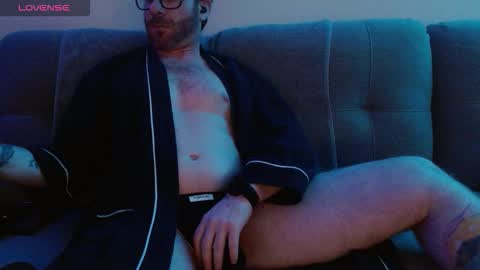 Bobby English online show from 02.01.26