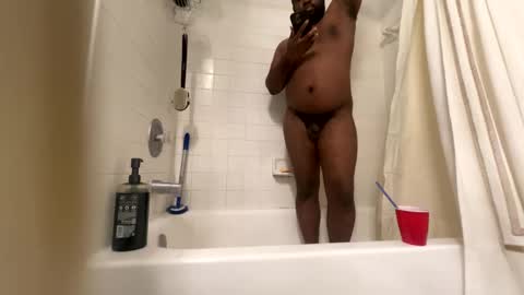 Snapshot of bobbyjones88034 chatting on 12.05.24 Luv bug online show from 12.05.24