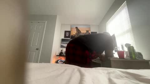 Snapshot of bobbyjones88034 chatting on 10.18.25 Luv bug online show from 10.18.25