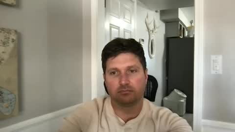 Snapshot of bobbylightfoot3 chatting on 02.08.25 bobbylightfoot3 online show from 02.08.25