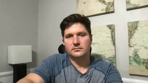 Snapshot of bobbylightfoot3 chatting on 02.14.25 bobbylightfoot3 online show from 02.14.25