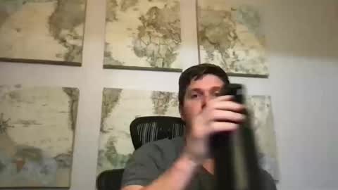 Snapshot of bobbylightfoot3 chatting on 10.17.25 bobbylightfoot3 online show from 10.17.25