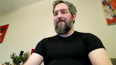 Bobchmw online show from 12.17.25