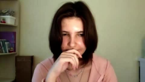 Snapshot of bobettekabel chatting on 04.01.26 Mila online show from 04.01.26