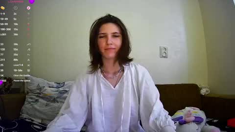 Snapshot of bobettekabel chatting on 04.04.26 Mila online show from 04.04.26