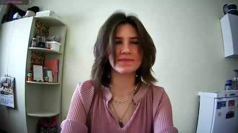 Snapshot of bobettekabel chatting on 04.16.26 Mila online show from 04.16.26