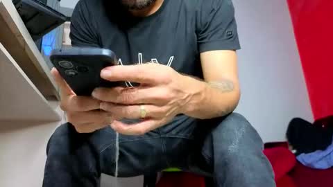 body xxx online show from 03.15.26