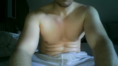 Snapshot of bodyb93 chatting on 03.02.26 Sascha online show from 03.02.26