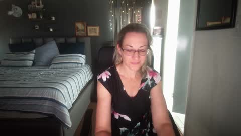 Ningifun couple online show from 12.26.24