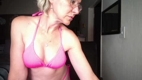 Ningifun couple online show from 02.04.25