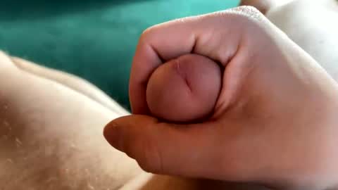 Snapshot of bohemianrhapsody1 chatting on 11.19.25 Nail and Olivia online show from 11.19.25