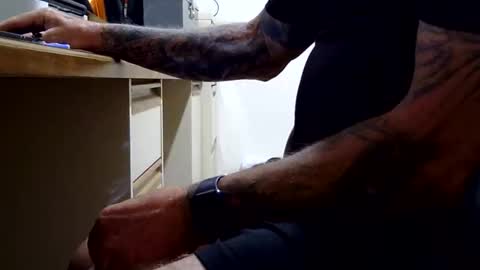 boltboy72 online show from 12.02.25