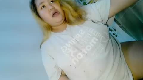 Snapshot of bombastic_darla chatting on 09.16.25 bombastic_darla online show from 09.16.25