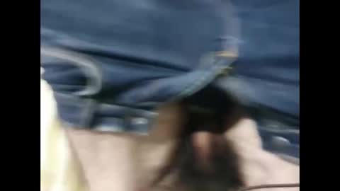 Snapshot of bomvemcam chatting on 03.02.26 Im Bom - Tip if You Liked my Hairy Body - Private Show is Open - Read more about me in the bio below online show from 03.02.26