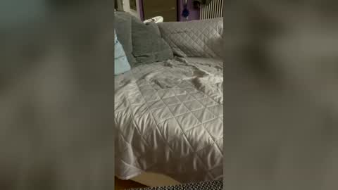 bonbom83 online show from 12.03.25