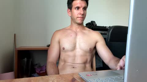 Snapshot of bondi333 chatting on 12.11.24 Bondi online show from 12.11.24