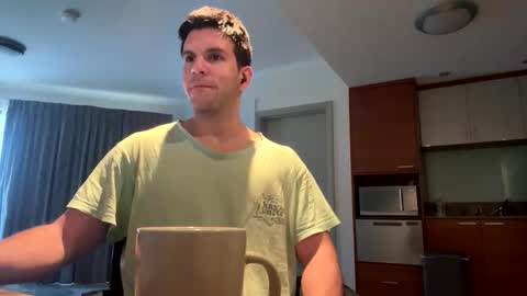 Snapshot of bondi333 chatting on 11.12.25 Bondi online show from 11.12.25