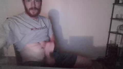 Snapshot of bone_daddy_4u chatting on 10.12.25 Bone daddy online show from 10.12.25