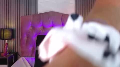 bonnali_lune online show from 10.21.25