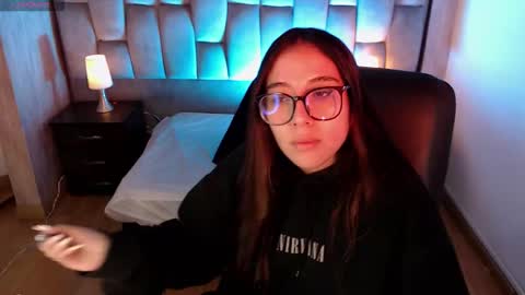 bonnali_lune online show from 02.15.26