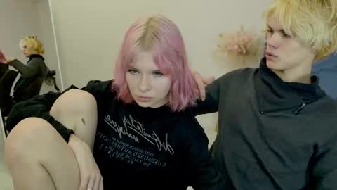 Jessy  Mark online show from 10.25.25