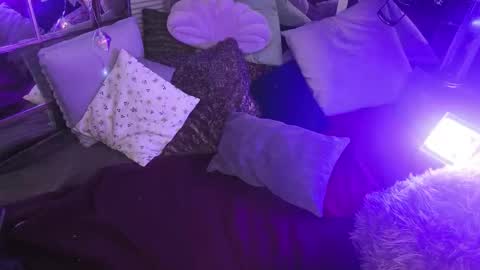 Snapshot of bonnie_and_clyde_11 chatting on 11.08.25 Bonnie and Clyde online show from 11.08.25