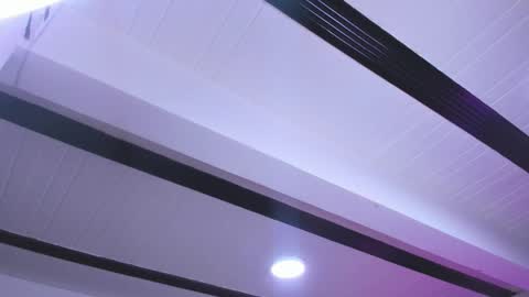 Snapshot of bonnie_bu chatting on 10.31.25 becky online show from 10.31.25